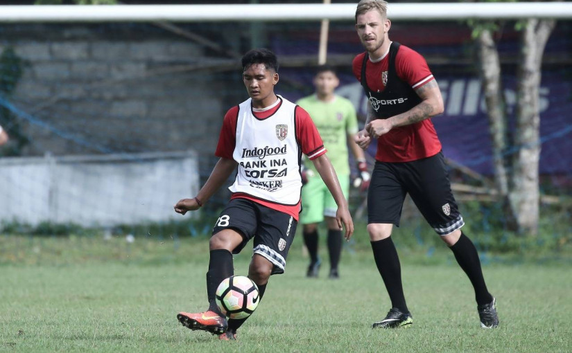 AGUNG WIDNYANA YANG PERLAHAN SEMAKIN BERKEMBANG BERSAMA TIM SENIOR