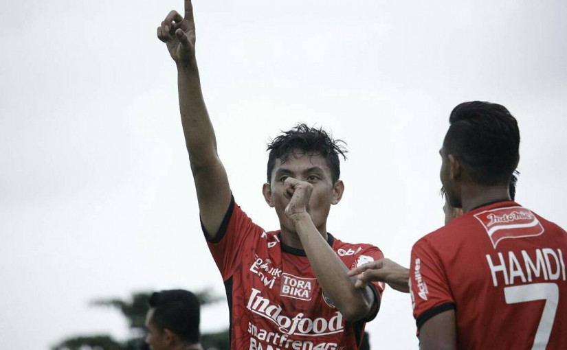 kembali-bermain-dan-langsung-cetak-gol