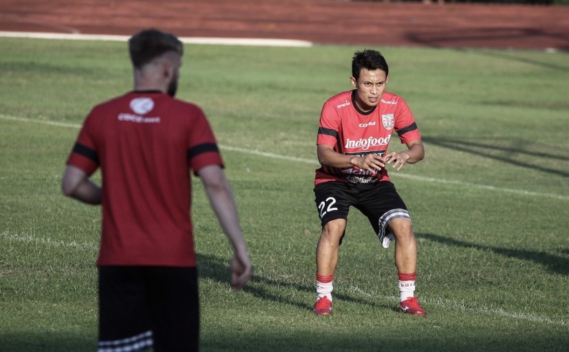 hadapi-persija-dibantul